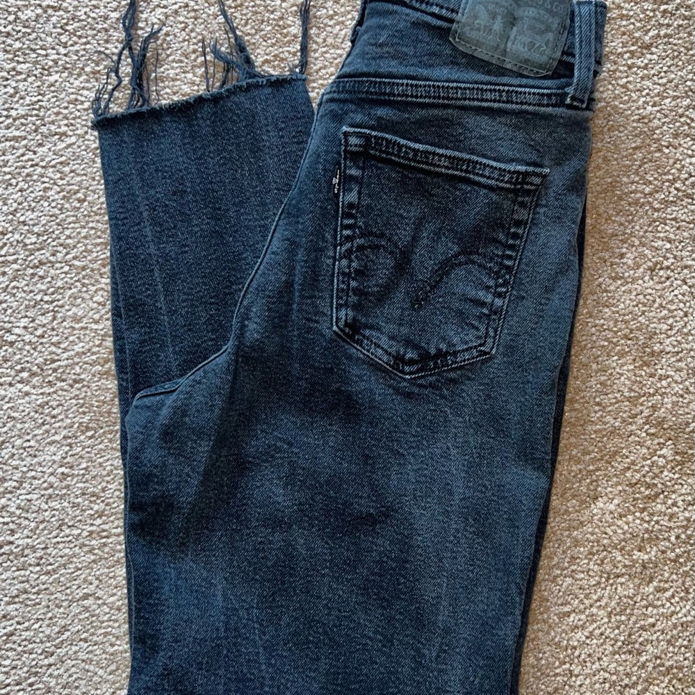 Levi's High Rise Jeans